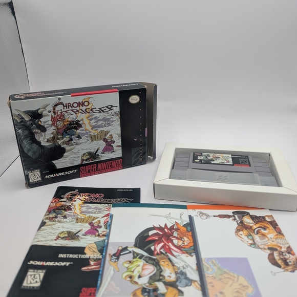Chrono Trigger (1995) - Super Nintendo - CIB with Maps Posters Manual Authentic - Picture 3 of 15